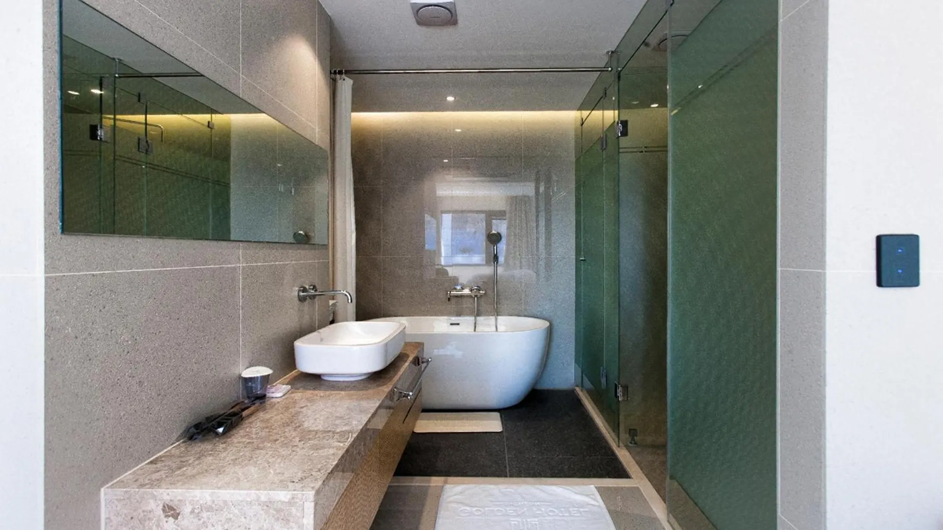 **  Golden Hotel Incheon South Korea