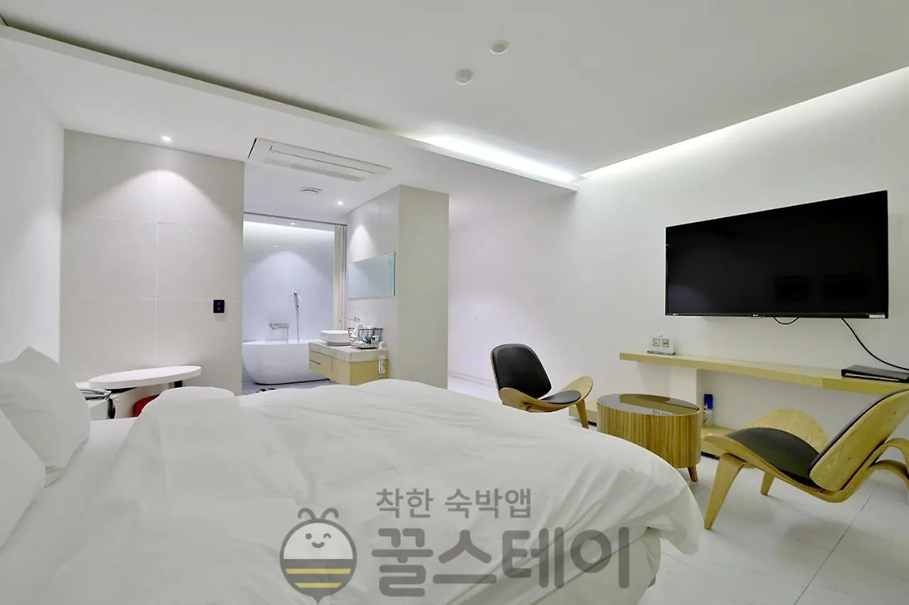 Golden Hotel Incheon 2*,  Korsel