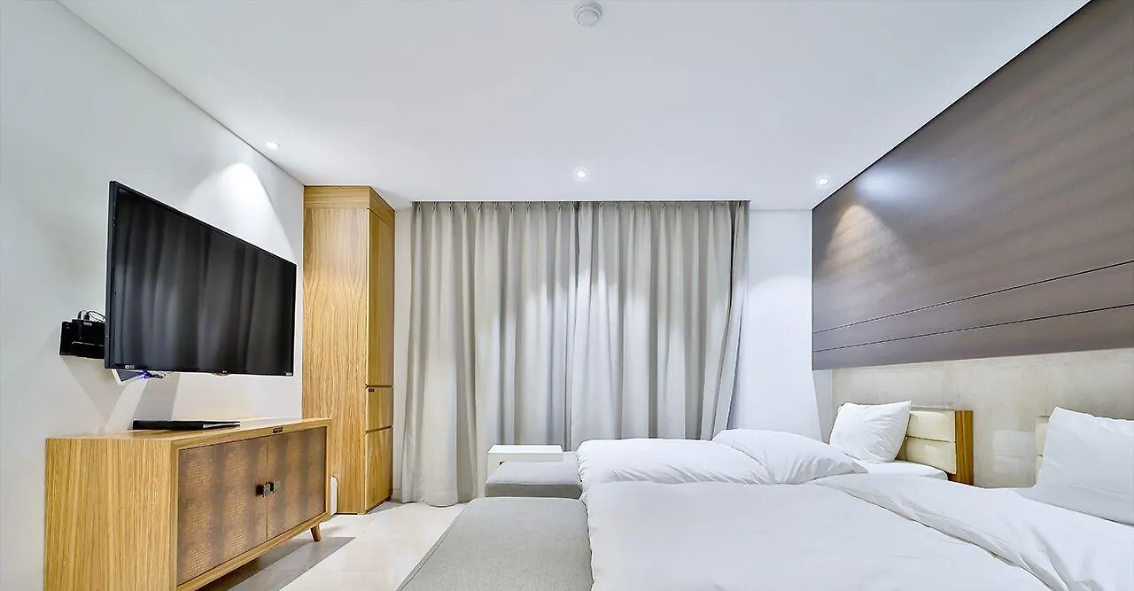 Golden Hotel Incheon