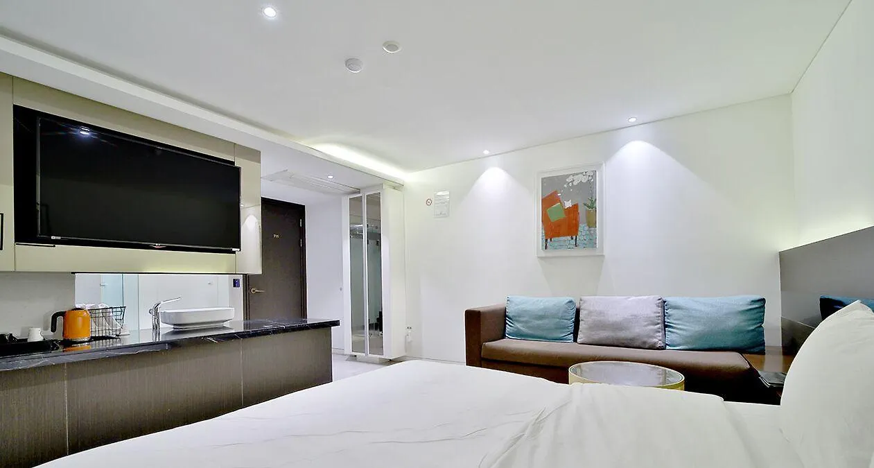 Golden Hotel Incheon