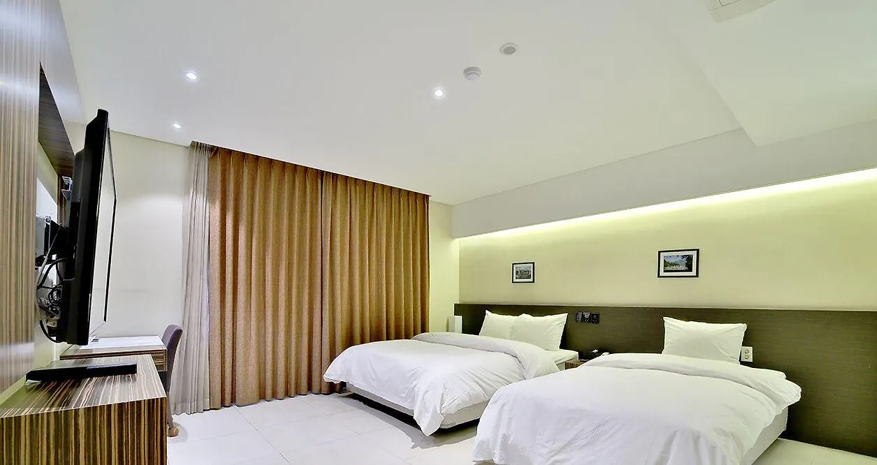 Golden Hotel Incheon 2*,