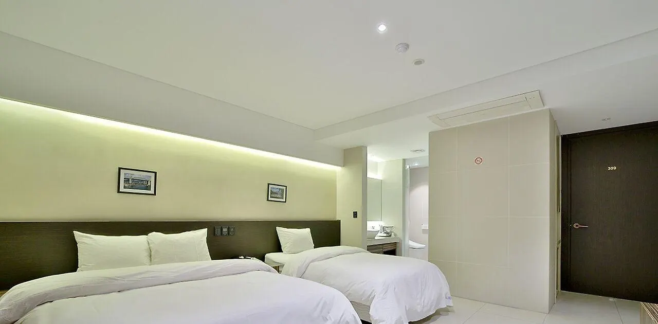 Golden Hotel Incheon