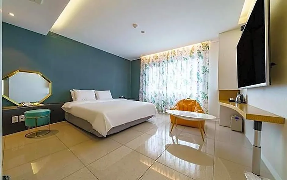 Golden Hotel Incheon