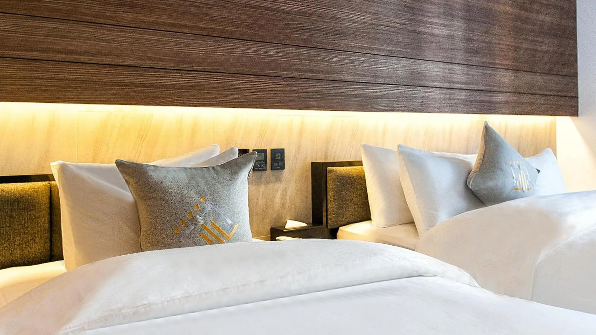 Golden Hotel Incheon