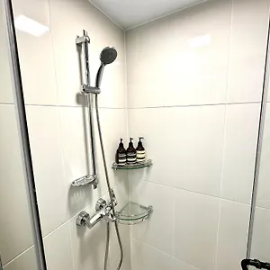 노벰버스테이 인 랜드마크 Incheon