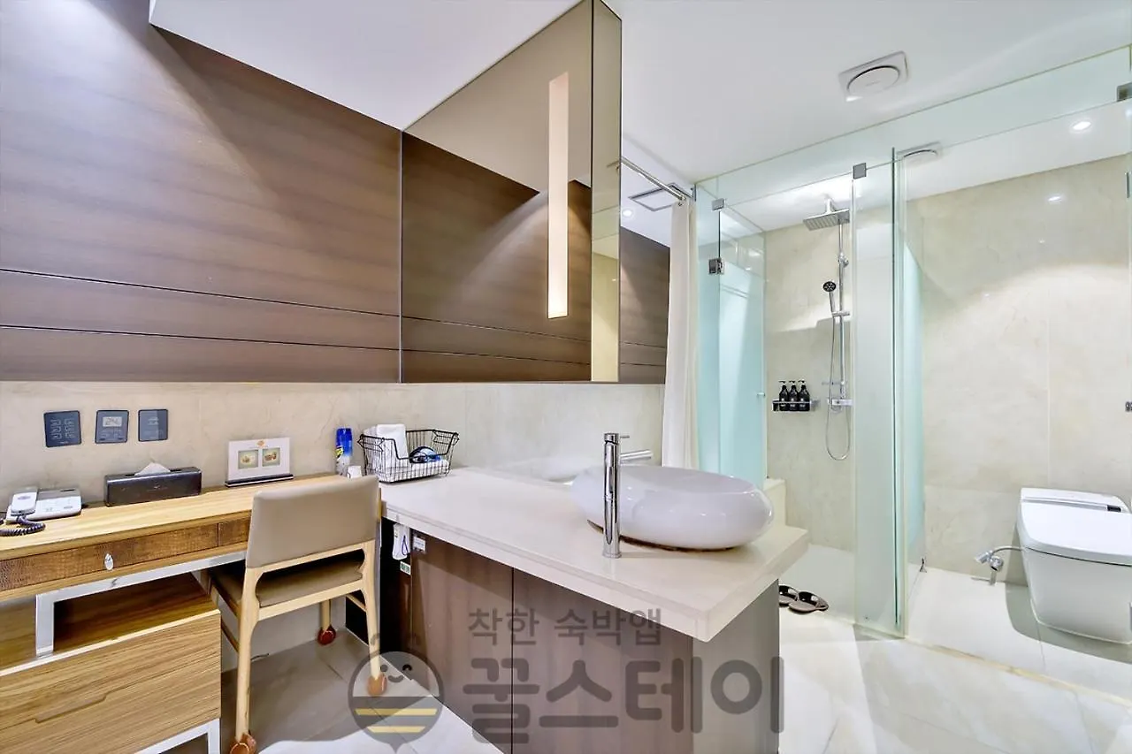 **  Golden Hotel Incheon South Korea