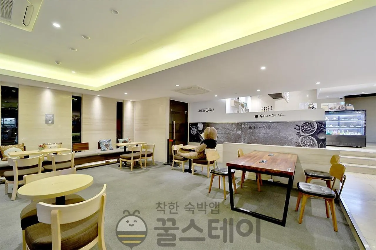 Golden Hotel Incheon 2*,  South Korea