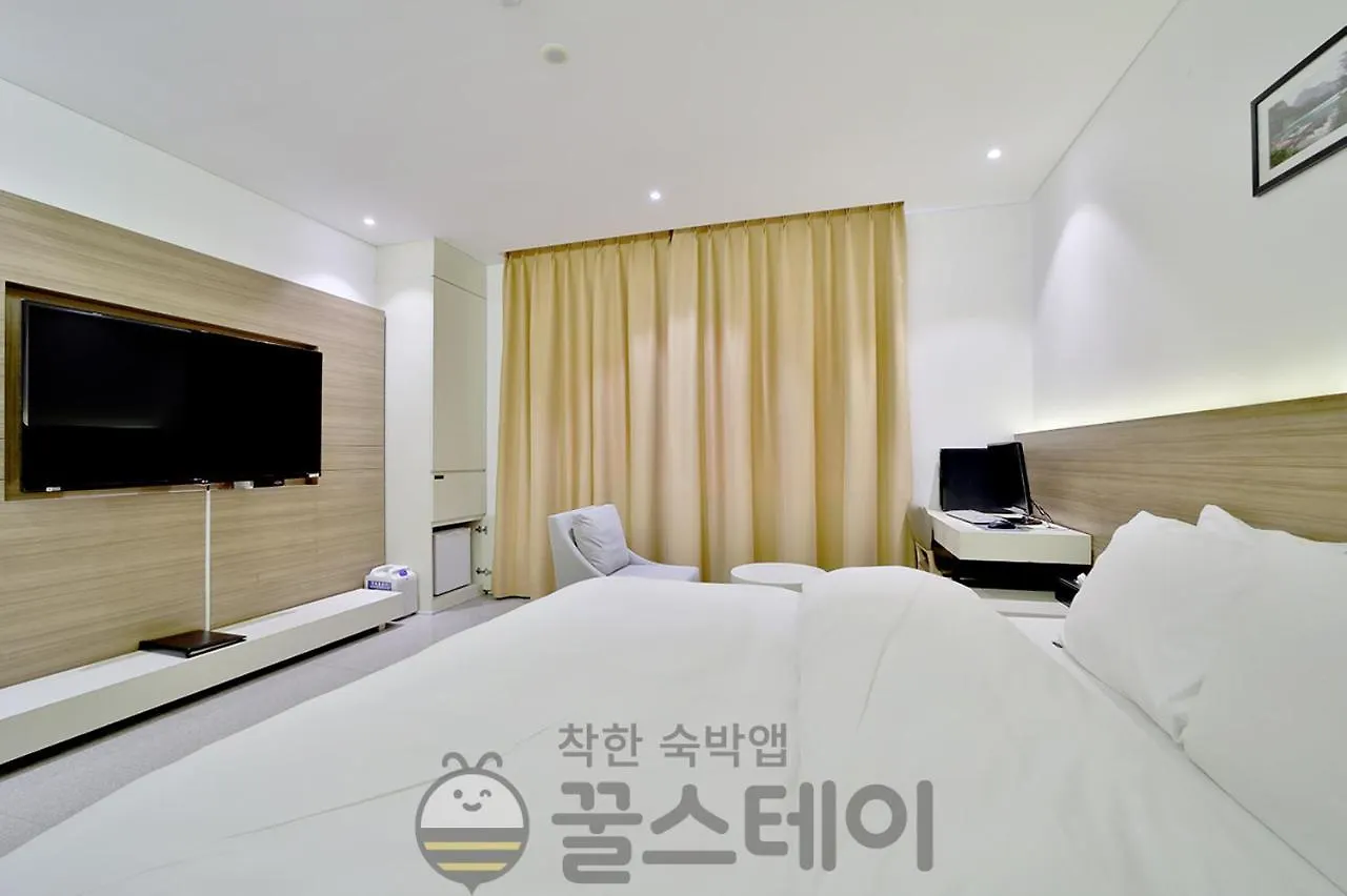 **  Golden Hotel Incheon South Korea