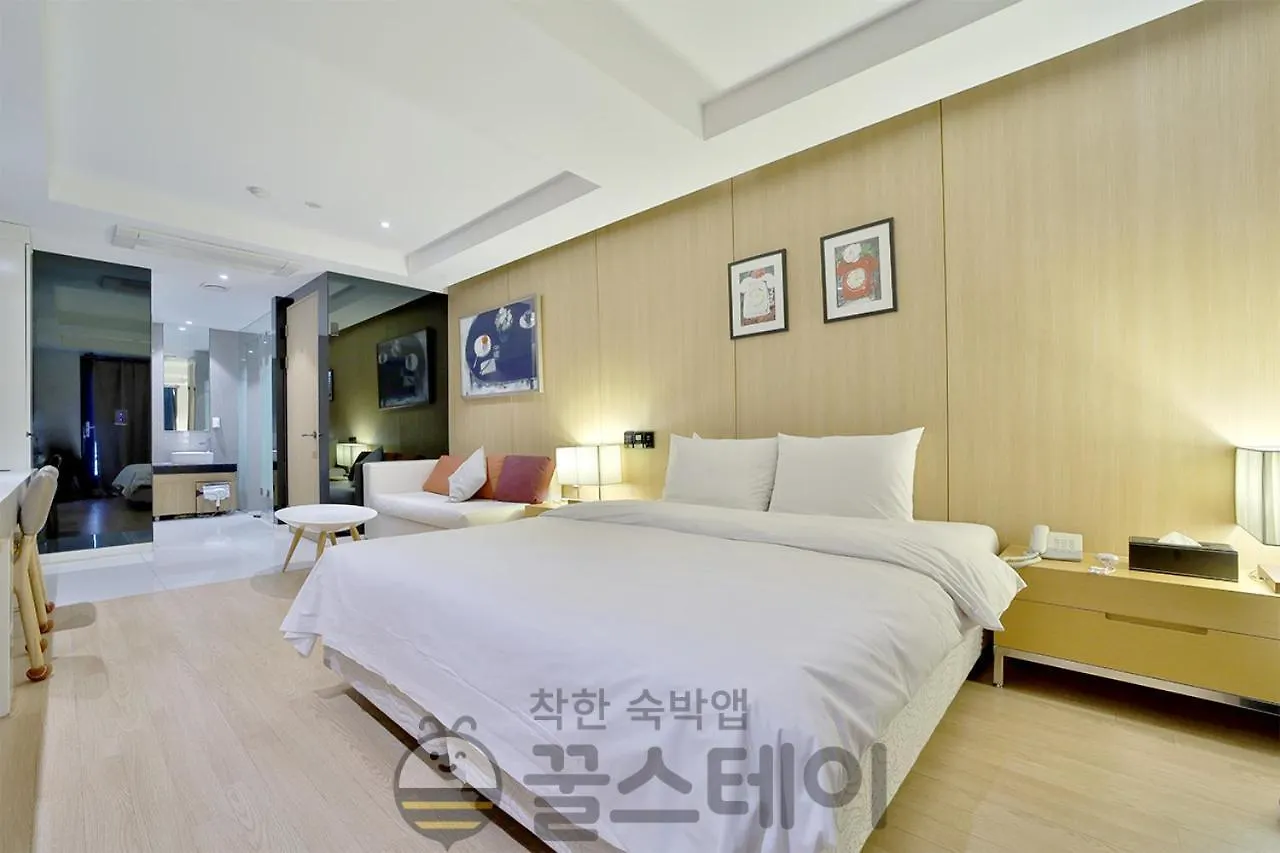 **  Golden Hotel Incheon South Korea